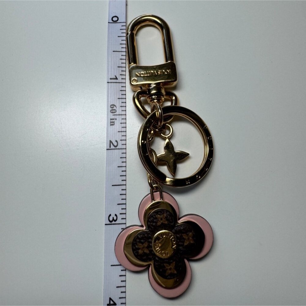 Authentic Louis Vuitton Blooming Flowers BB Bag Charm and Key Holder M63085 - Picture 4 of 11